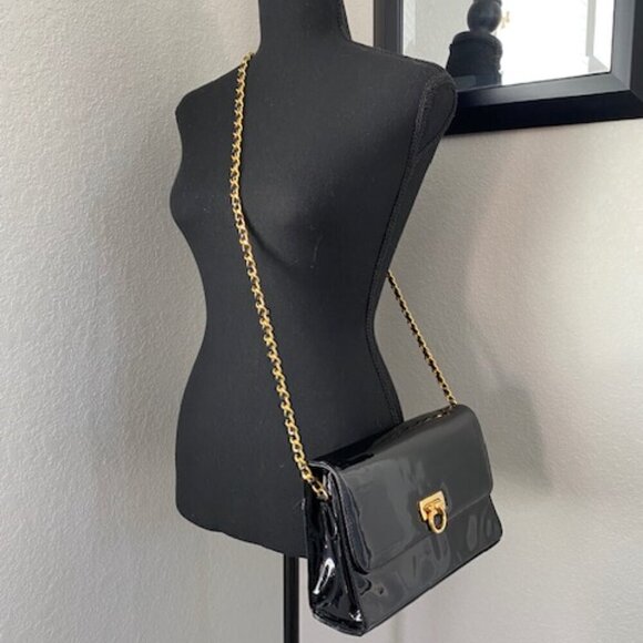 VINTAGE Giani Bernini Black Patent Faux Leather Crossbody Handbag Purse - Picture 3 of 16